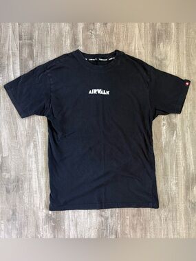 Airwalk Black Short Sleeve Crewneck T-Shirt with White Logo